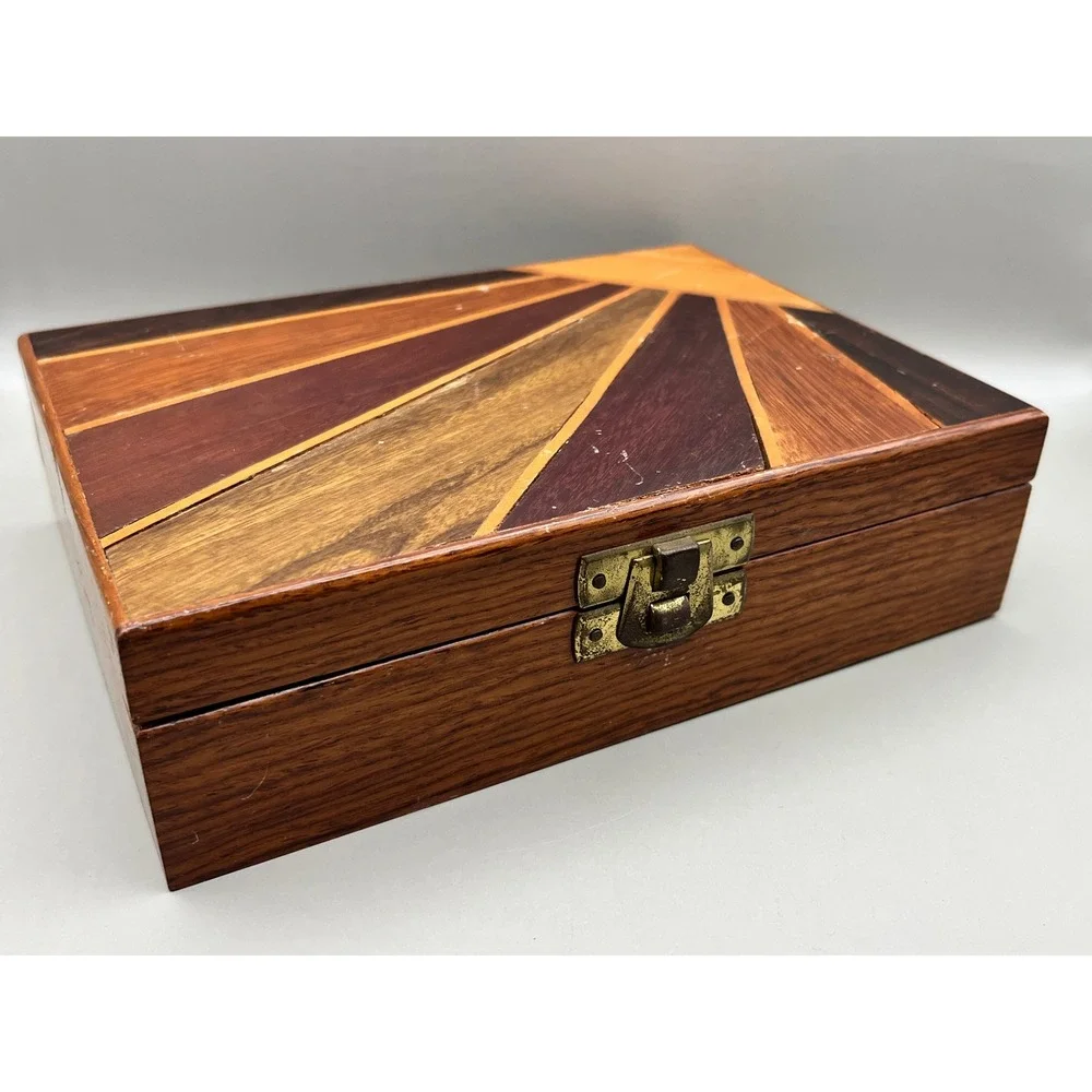 Vtg Costa Rica Wooden Sunburst Marquetry Inlay Jewelry Keepsake Box 8x5.75x2